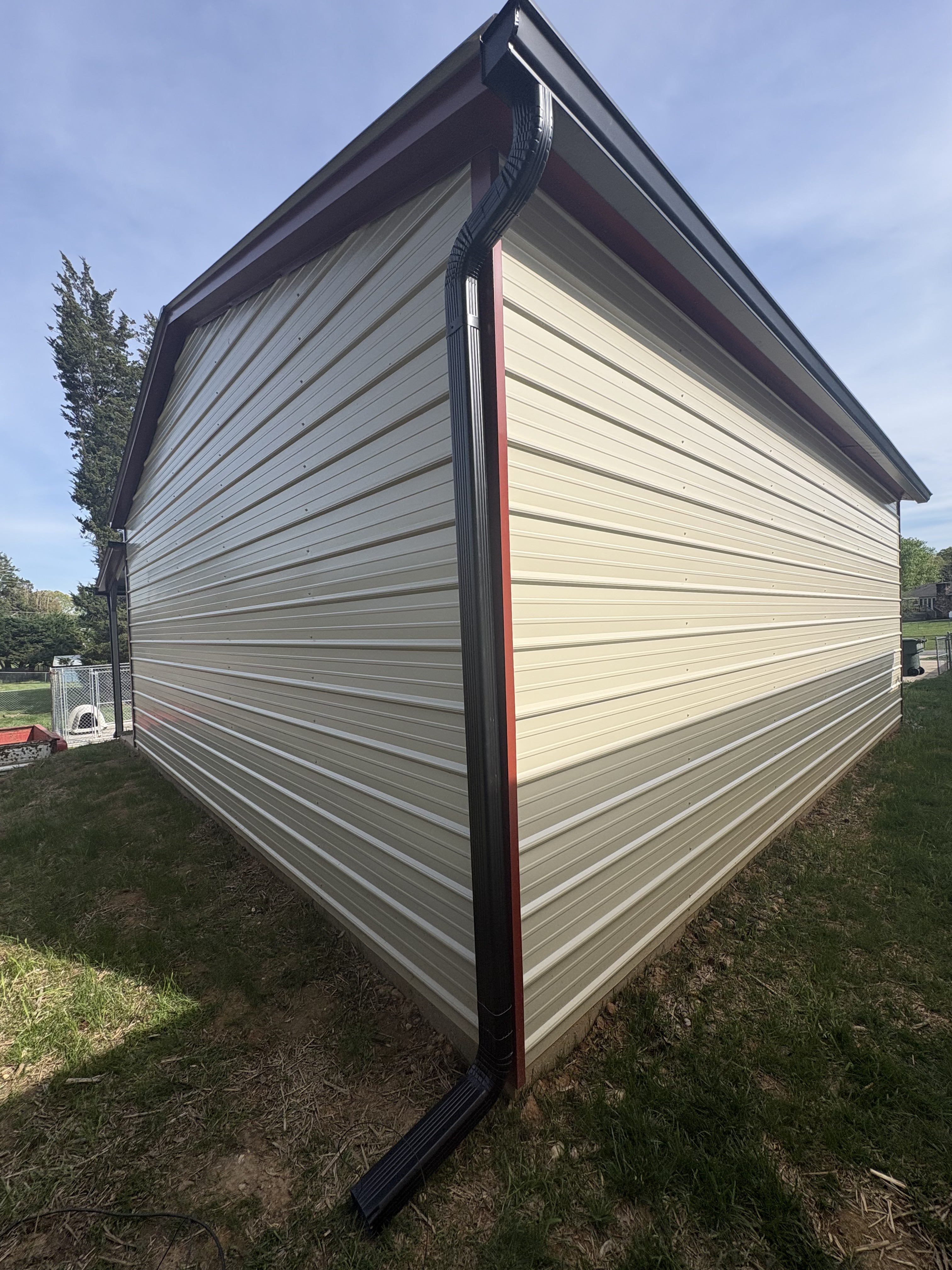 Recent seamless gutter install 16
